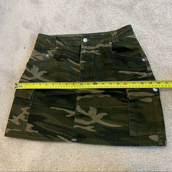 Topshop green camo denim mini skirt size 8 - Picture 10 of 14